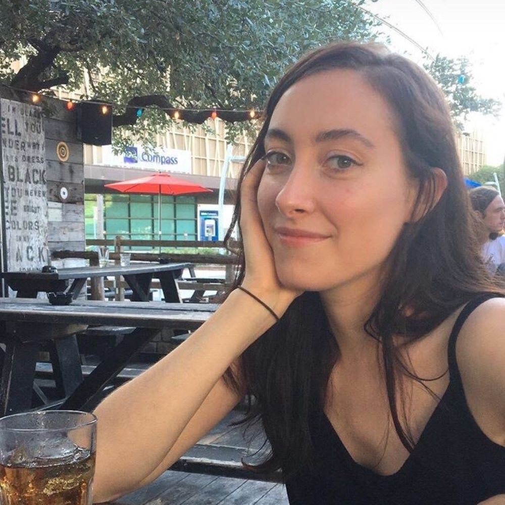Meet your Posher, Anya